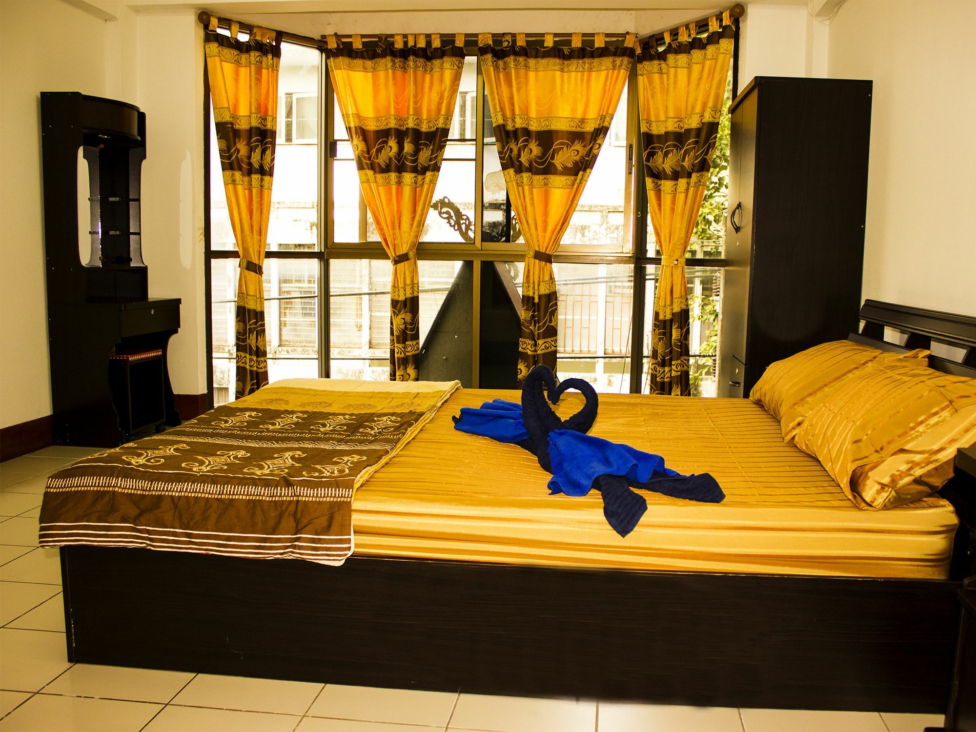 Walkinn Guesthouse 1 Чиангмай Екстериор снимка